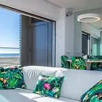 Ocean 52 By Rent4all Lägenhet *