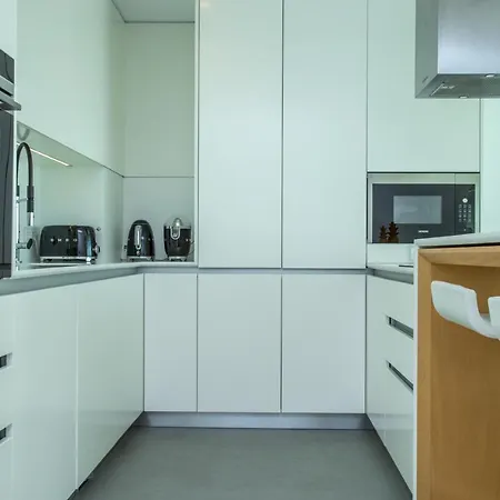 Ocean 52 By Rent4all * Figueira da Foz